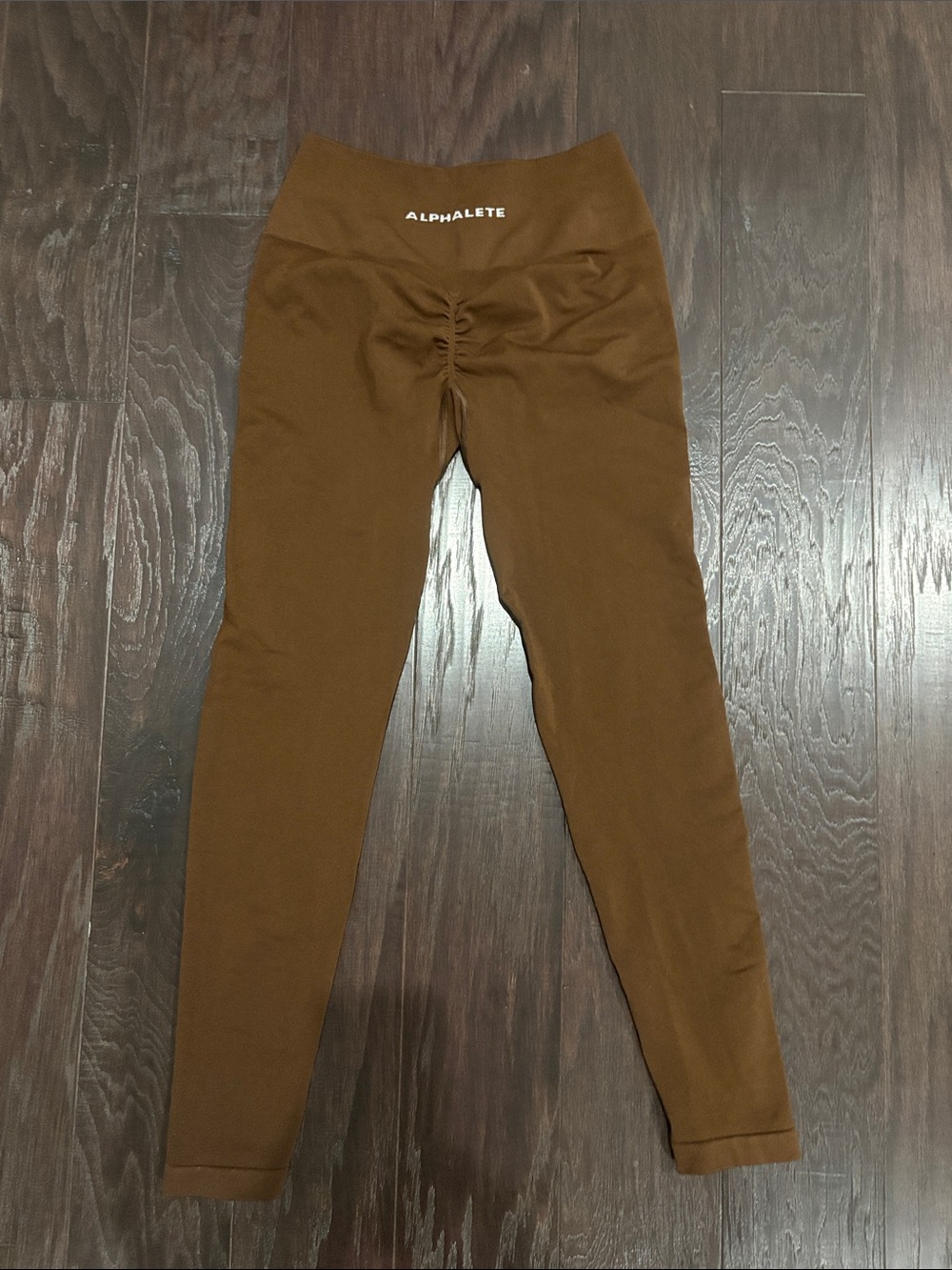 Alphalete Women’s Scrunch-Back Leggings